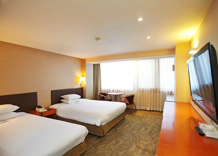 Hotel Savoy Myeongdong 3*