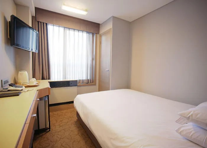 Savoy Myeongdong 3*