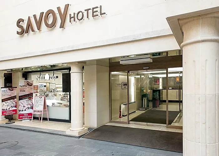 Hotel Savoy Myeongdong 3*